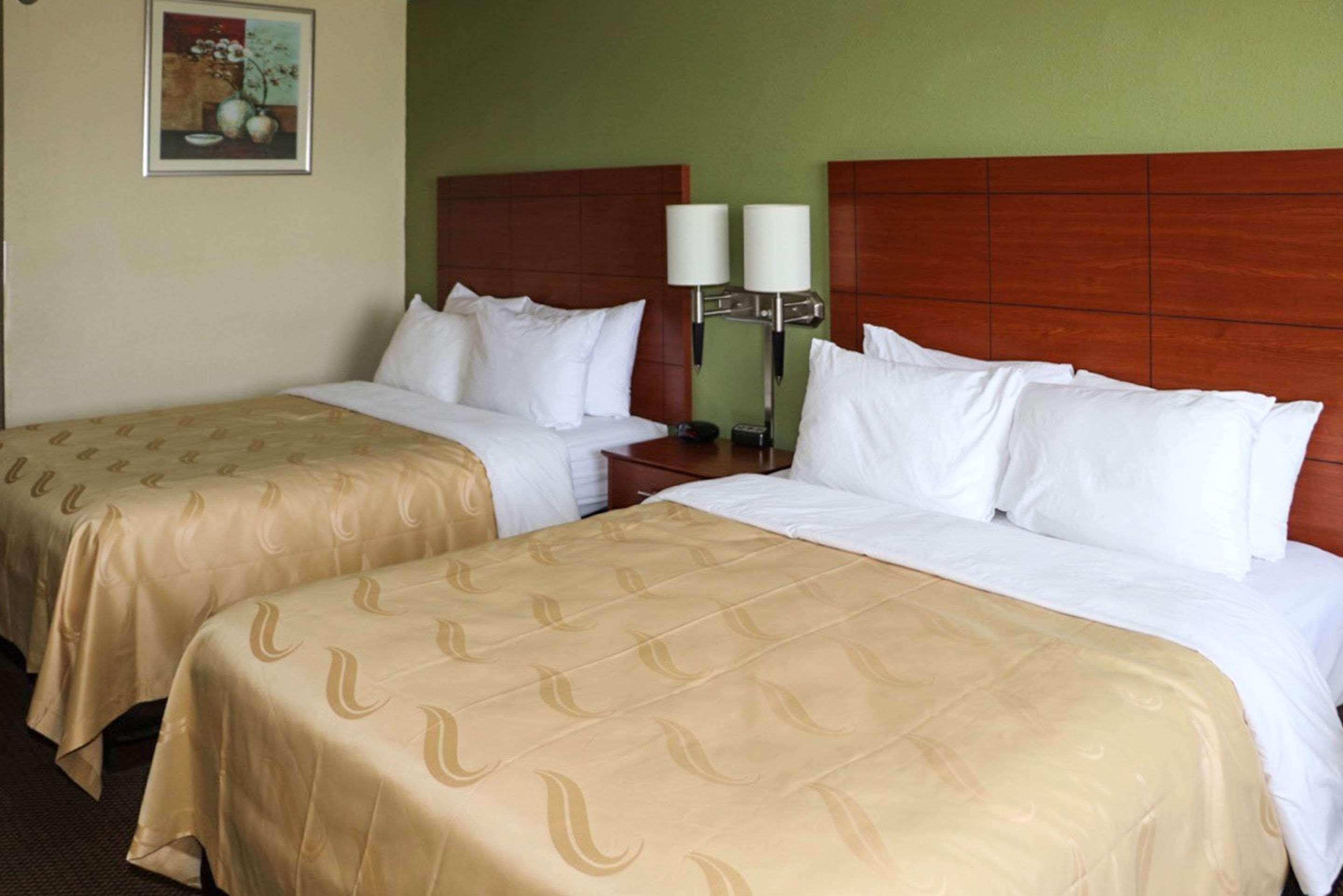 Quality Inn East Evansville Exterior foto