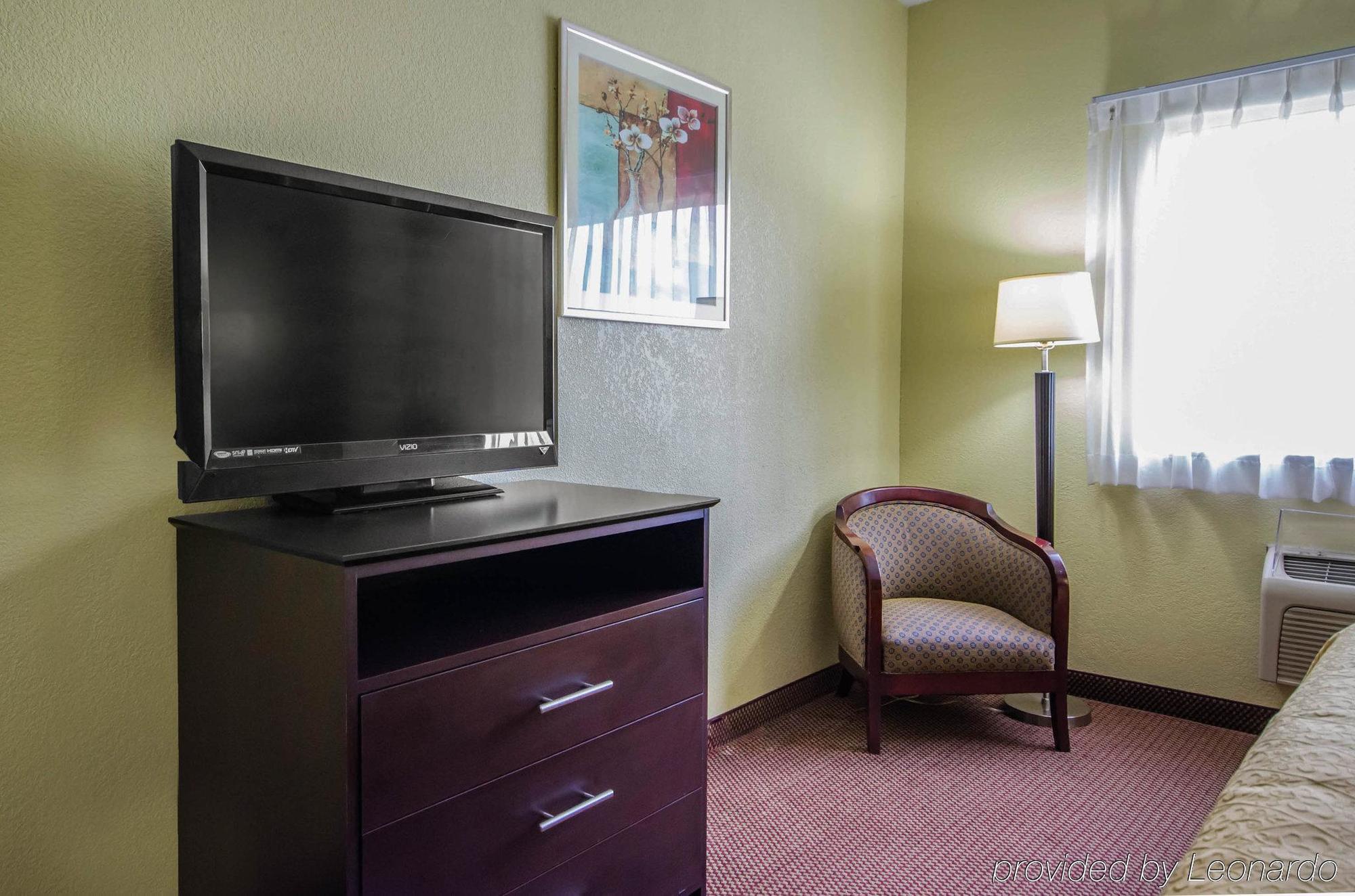 Quality Inn East Evansville Exterior foto
