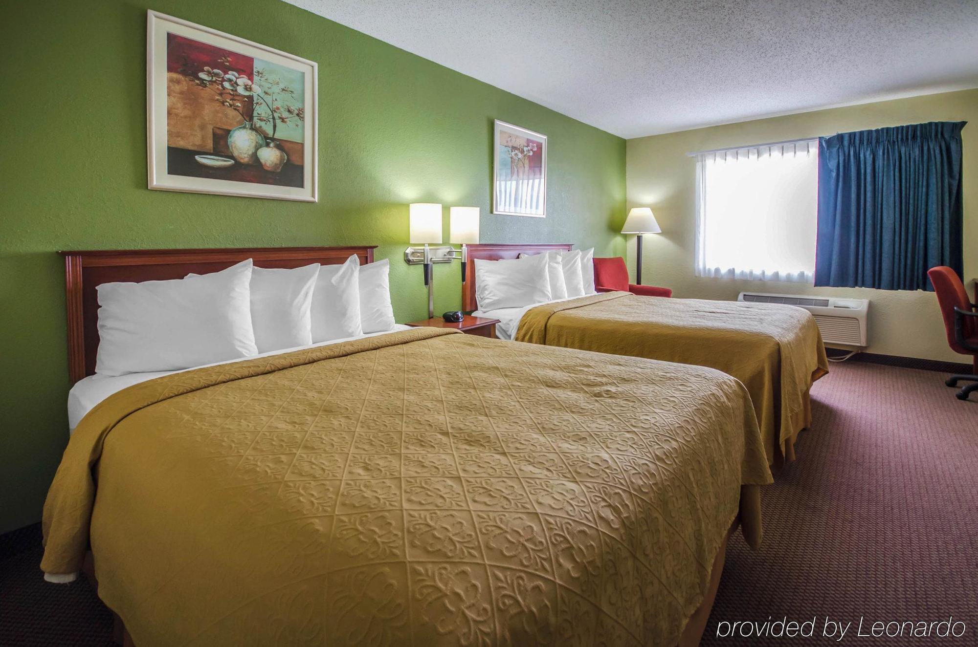 Quality Inn East Evansville Exterior foto