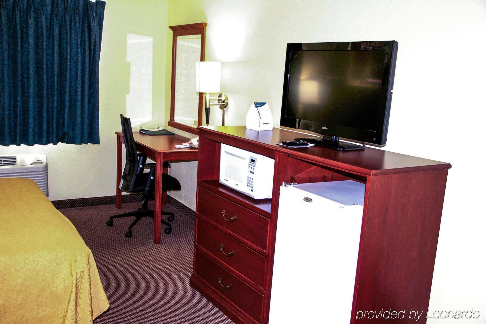 Quality Inn East Evansville Exterior foto